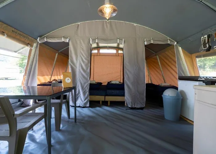 Campo de lujo Europe Tents Gritt Diekirch