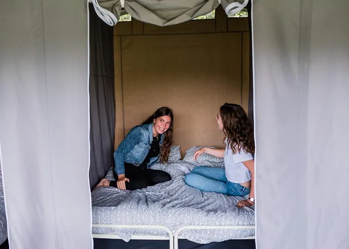 Europe Tents Gritt ラグジュアリーテント ディーキルヒ